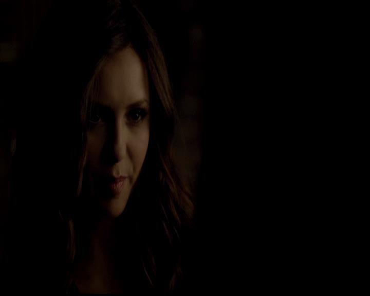 VampireDiariesWorld-dot-org_4x23Graduation1807.jpg