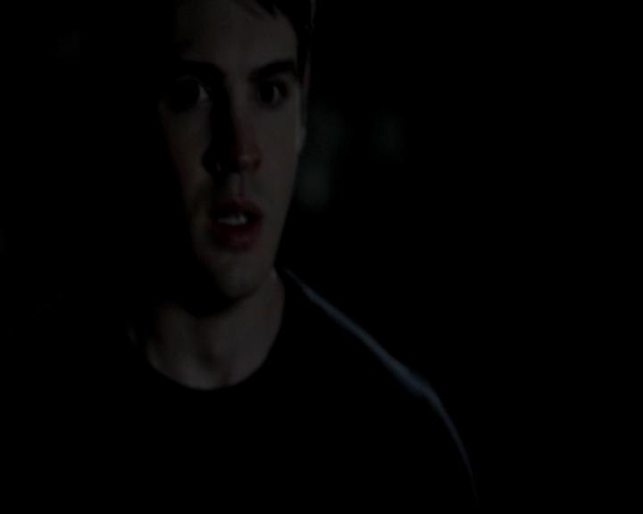 VampireDiariesWorld-dot-org_4x23Graduation1842.jpg