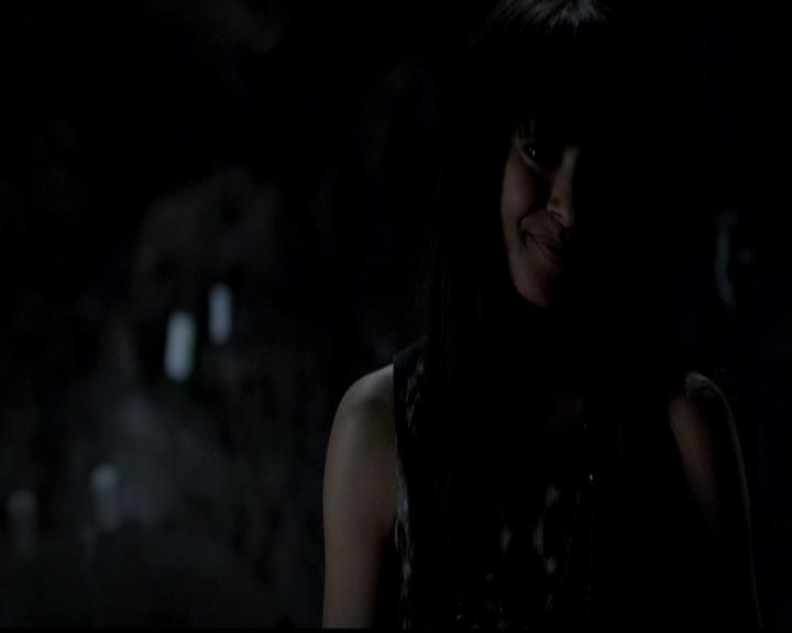 VampireDiariesWorld-dot-org_4x23Graduation1848.jpg