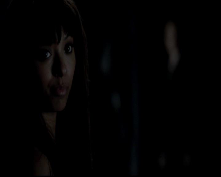 VampireDiariesWorld-dot-org_4x23Graduation1924.jpg