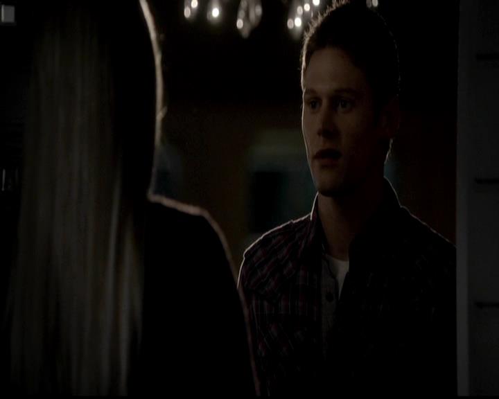 VampireDiariesWorld-dot-org_4x23Graduation1948.jpg