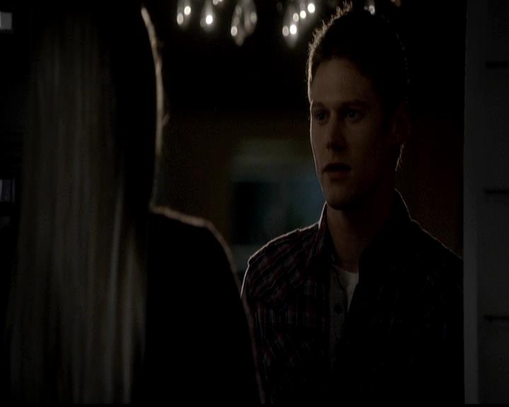 VampireDiariesWorld-dot-org_4x23Graduation1950.jpg