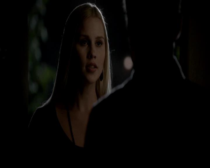 VampireDiariesWorld-dot-org_4x23Graduation1951.jpg