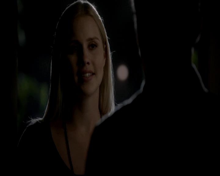 VampireDiariesWorld-dot-org_4x23Graduation1954.jpg