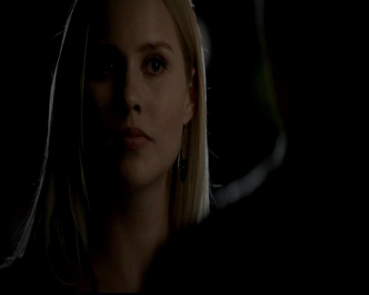 VampireDiariesWorld-dot-org_4x23Graduation1969.jpg