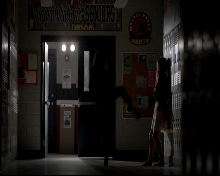 VampireDiariesWorld-dot-org_4x23Graduation2019.jpg