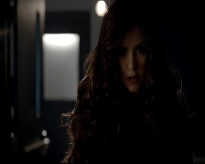 VampireDiariesWorld-dot-org_4x23Graduation2052.jpg