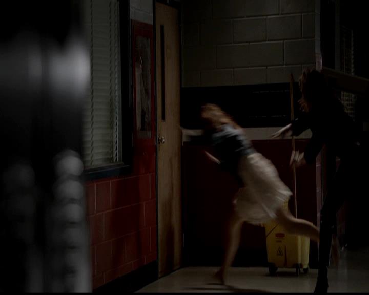 VampireDiariesWorld-dot-org_4x23Graduation2063.jpg