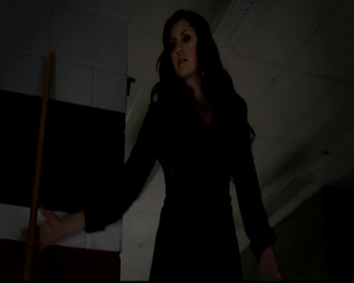 VampireDiariesWorld-dot-org_4x23Graduation2067.jpg