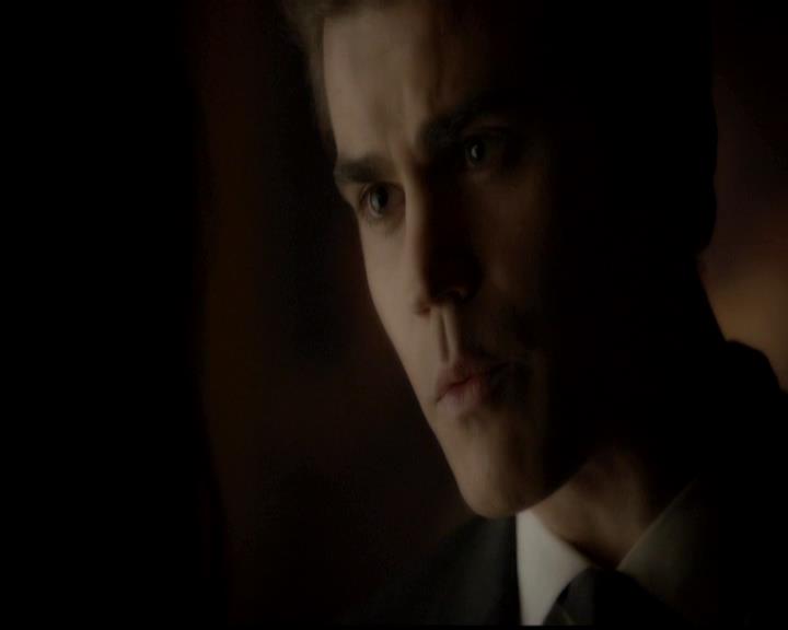 VampireDiariesWorld-dot-org_4x23Graduation2108.jpg