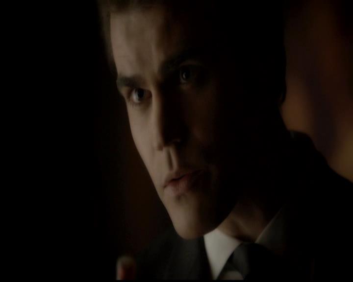 VampireDiariesWorld-dot-org_4x23Graduation2123.jpg