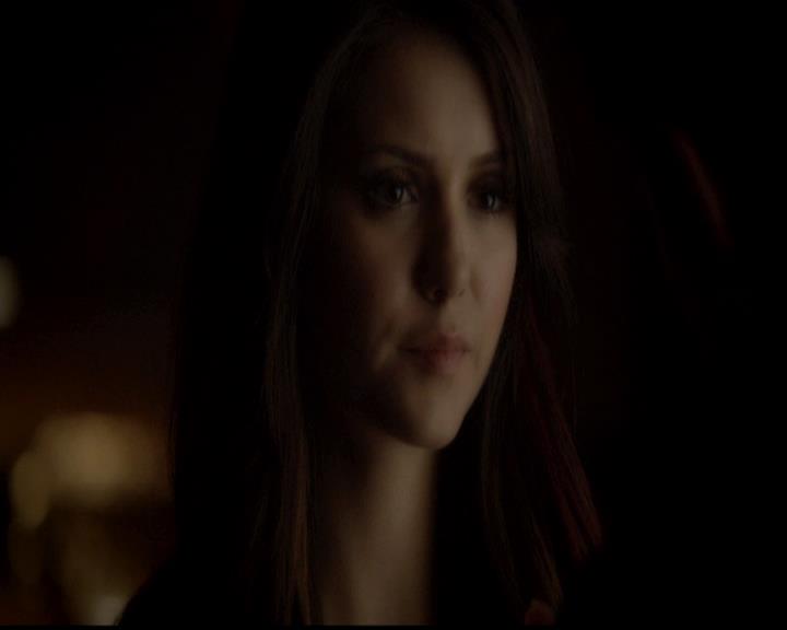 VampireDiariesWorld-dot-org_4x23Graduation2126.jpg