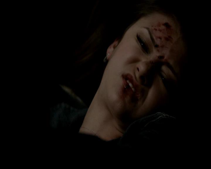 VampireDiariesWorld-dot-org_4x23Graduation2136.jpg