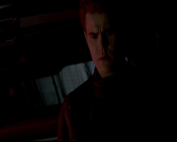 VampireDiariesWorld-dot-org_4x23Graduation2162.jpg