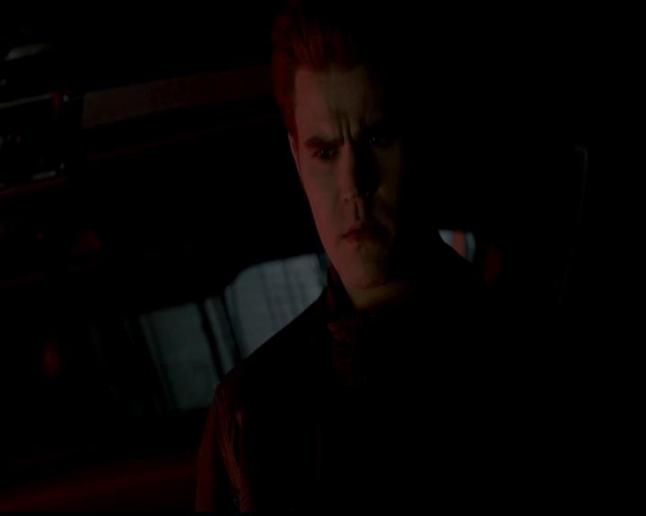 VampireDiariesWorld-dot-org_4x23Graduation2163.jpg