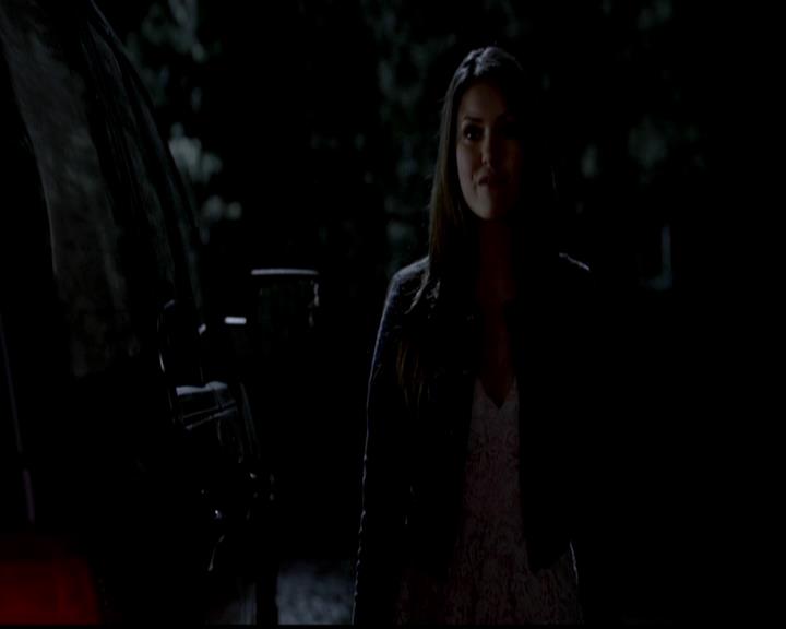 VampireDiariesWorld-dot-org_4x23Graduation2192.jpg