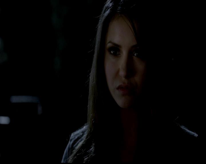 VampireDiariesWorld-dot-org_4x23Graduation2196.jpg