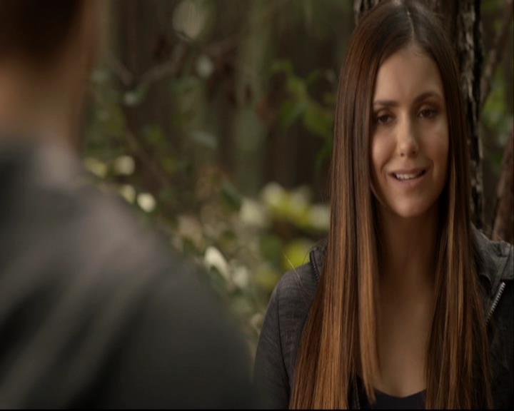 VampireDiariesWorld-dot-org_DeletedScene-4x04TheFive0002.jpg