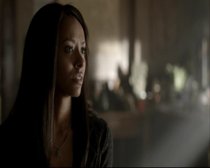 VampireDiariesWorld-dot-org_DeletedScenes-4x06WeAllGoALittleMadSometimes0047.jpg