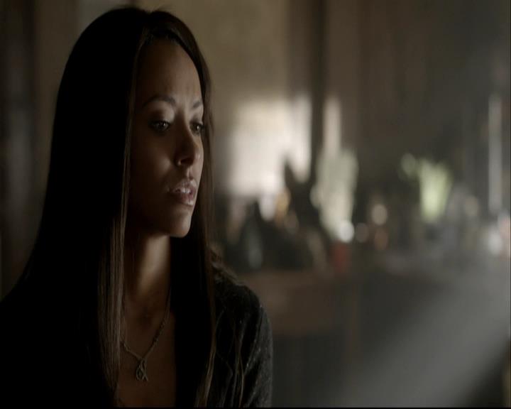 VampireDiariesWorld-dot-org_DeletedScenes-4x06WeAllGoALittleMadSometimes0048.jpg