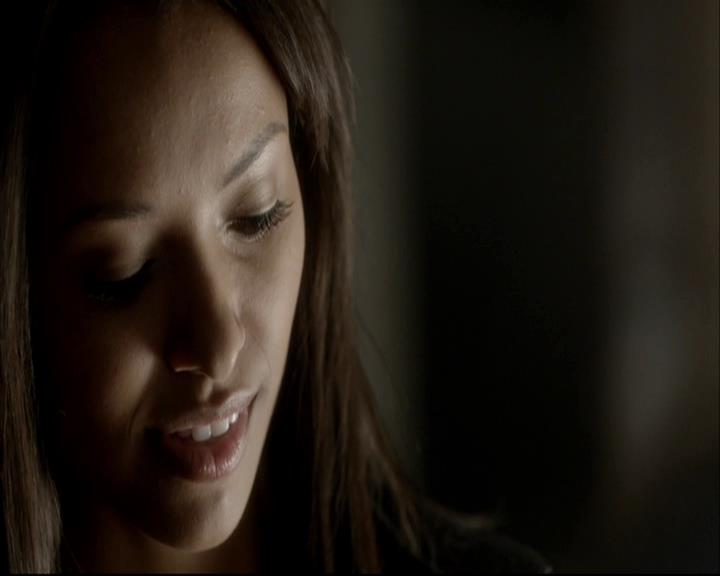 VampireDiariesWorld-dot-org_DeletedScenes-4x06WeAllGoALittleMadSometimes0070.jpg