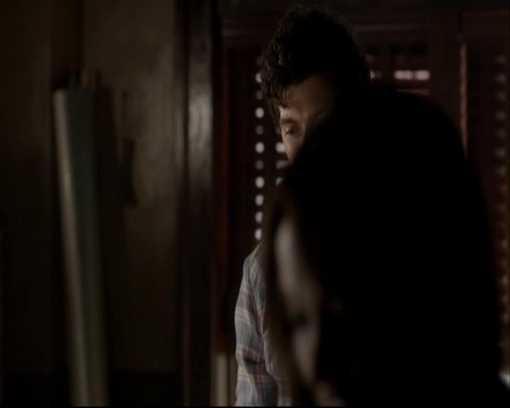 VampireDiariesWorld-dot-org_DeletedScenes-4x06WeAllGoALittleMadSometimes0076.jpg