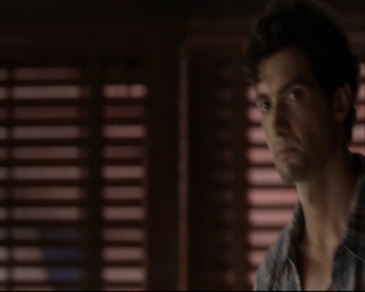 VampireDiariesWorld-dot-org_DeletedScenes-4x06WeAllGoALittleMadSometimes0080.jpg