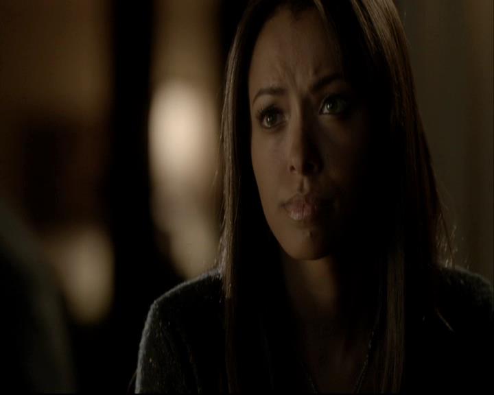 VampireDiariesWorld-dot-org_DeletedScenes-4x06WeAllGoALittleMadSometimes0132.jpg