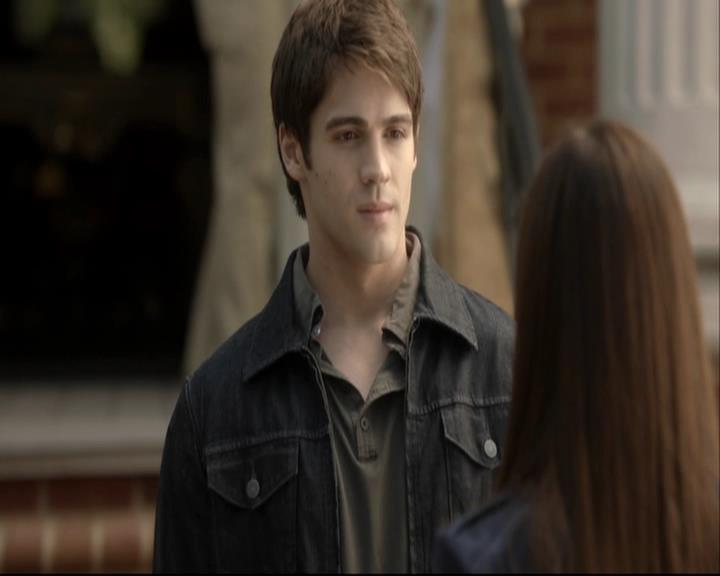 VampireDiariesWorld-dot-org_DeletedScenes-4x07MyBrothersKeeper0021.jpg