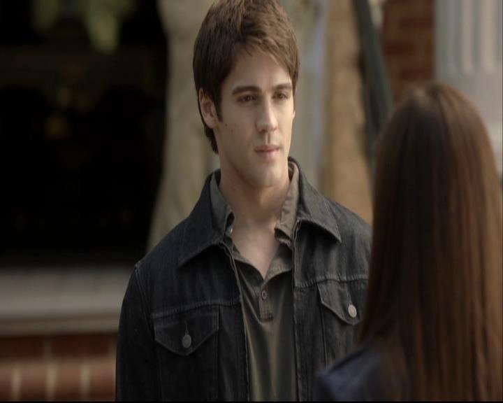 VampireDiariesWorld-dot-org_DeletedScenes-4x07MyBrothersKeeper0022.jpg