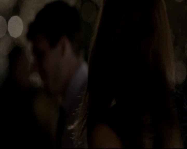 VampireDiariesWorld-dot-org_DeletedScenes-4x09OComeAllYeFaithful0140.jpg