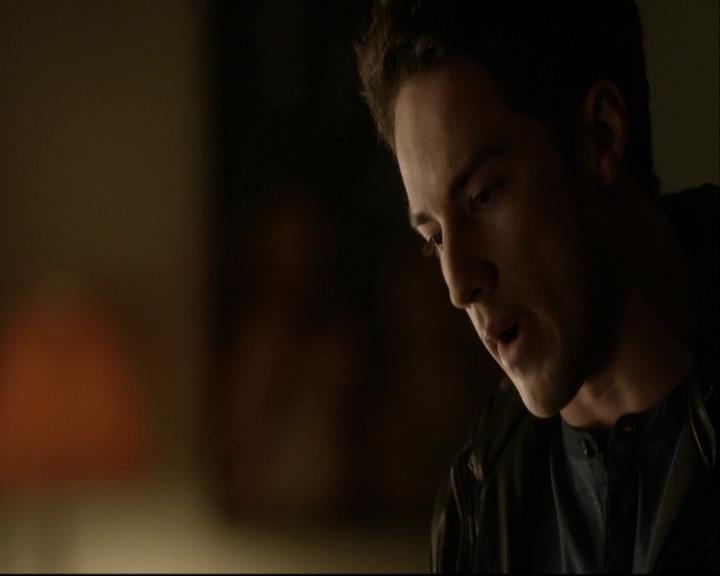 VampireDiariesWorld-dot-org_DeletedScenes-4x14DownTheRabbitHole0031.jpg