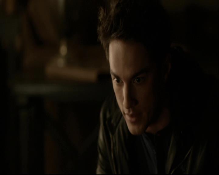 VampireDiariesWorld-dot-org_DeletedScenes-4x14DownTheRabbitHole0049.jpg