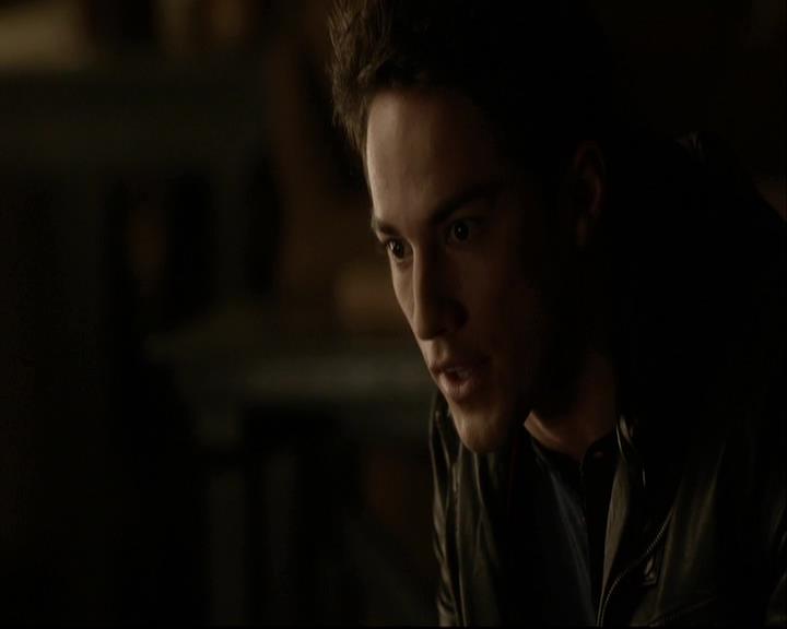 VampireDiariesWorld-dot-org_DeletedScenes-4x14DownTheRabbitHole0055.jpg