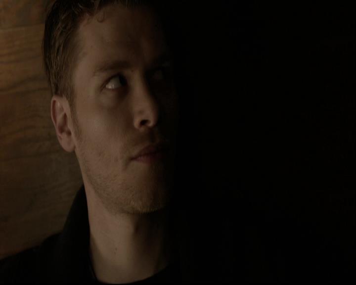 VampireDiariesWorld-dot-org_DeletedScenes-4x14DownTheRabbitHole0072.jpg