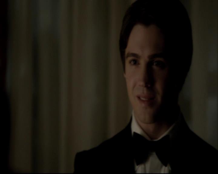 VampireDiariesWorld-dot-org_DeletedScenes-4x19PicturesOfYou0049.jpg