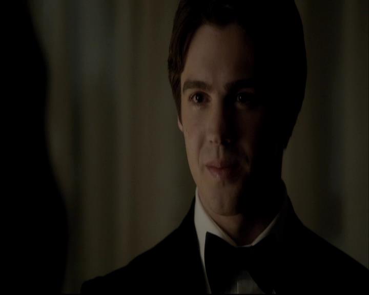 VampireDiariesWorld-dot-org_DeletedScenes-4x19PicturesOfYou0051.jpg