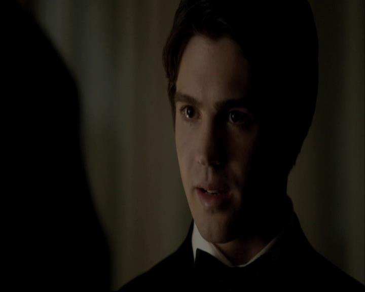 VampireDiariesWorld-dot-org_DeletedScenes-4x19PicturesOfYou0060.jpg