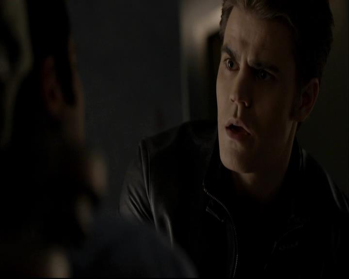 VampireDiariesWorld-dot-org_DeletedScenes-4x22TheWalkingDead0048.jpg