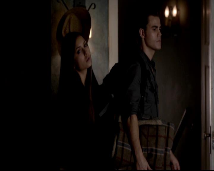 VampireDiariesWorld-dot-org_BloodBoysandBadBehavior-BecomingAVampire0064.jpg