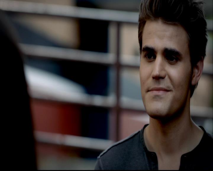 VampireDiariesWorld-dot-org_BloodBoysandBadBehavior-BecomingAVampire0263.jpg