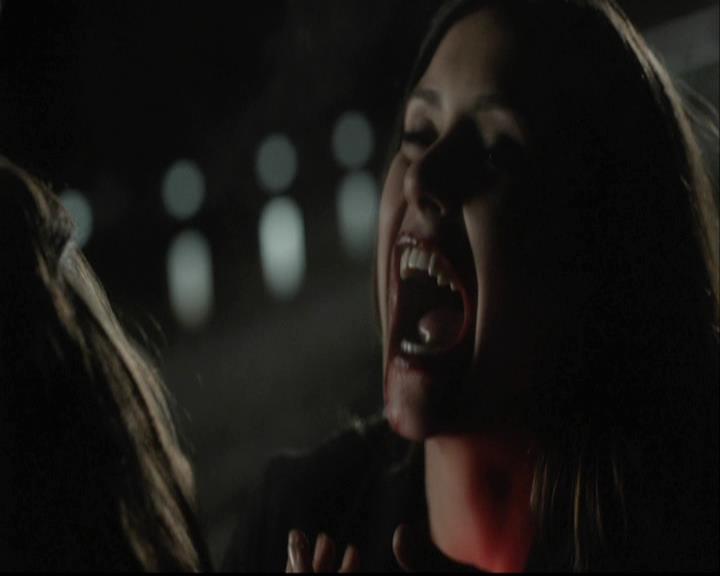 VampireDiariesWorld-dot-org_S5-SecondBite-GagReel0042.jpg