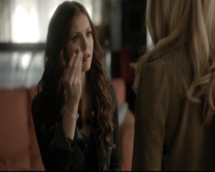 VampireDiariesWorld-dot-org_S5-SecondBite-GagReel0120.jpg