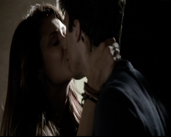 VampireDiariesWorld-dot-org_5x01IKnowWhatYouDidLastSummer0295.jpg