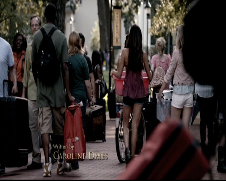 VampireDiariesWorld-dot-org_5x01IKnowWhatYouDidLastSummer0355.jpg