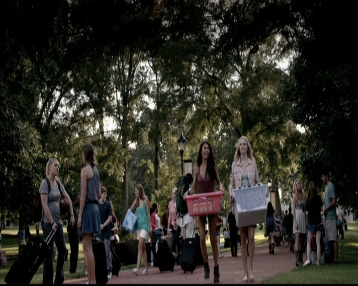 VampireDiariesWorld-dot-org_5x01IKnowWhatYouDidLastSummer0371.jpg