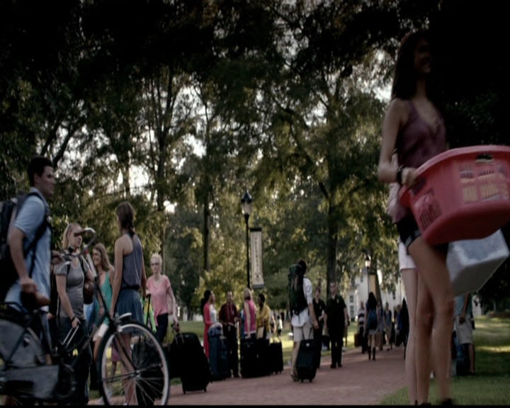 VampireDiariesWorld-dot-org_5x01IKnowWhatYouDidLastSummer0373.jpg