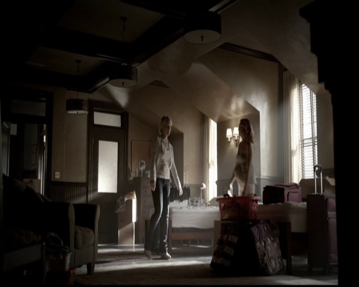 VampireDiariesWorld-dot-org_5x01IKnowWhatYouDidLastSummer0385.jpg