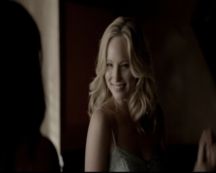 VampireDiariesWorld-dot-org_5x01IKnowWhatYouDidLastSummer0428.jpg