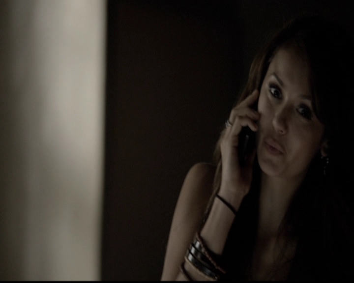 VampireDiariesWorld-dot-org_5x01IKnowWhatYouDidLastSummer0514.jpg